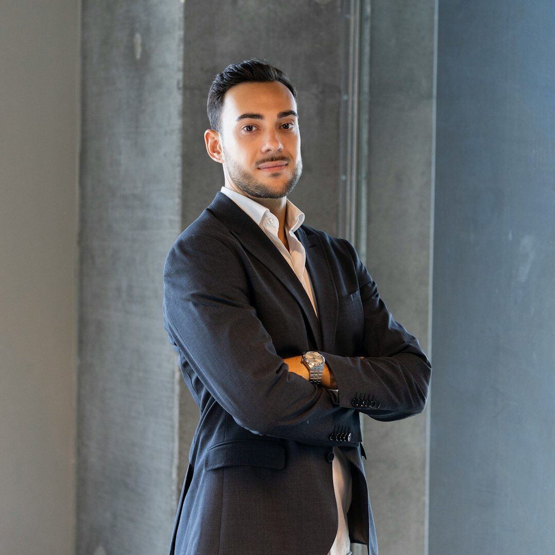 Portrait of a Danish-Middle Eastern male interviewer and writer